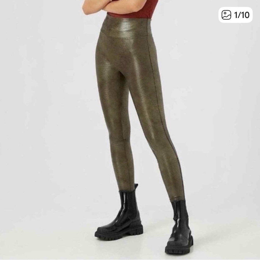 SPANX Faux Leather Olive & Brown Crocodile Texture Leggings L